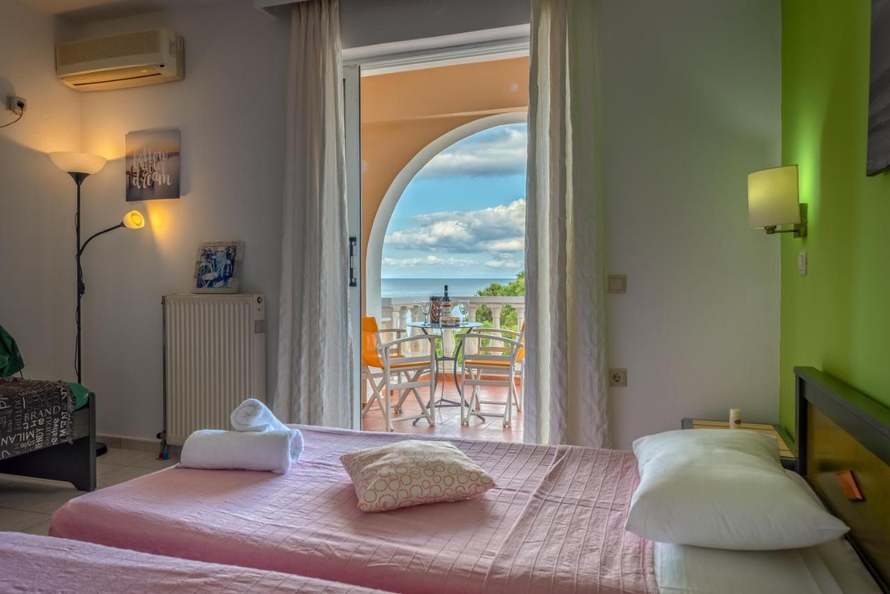 Mandy Seafront Apartments 扎金索斯镇 外观 照片