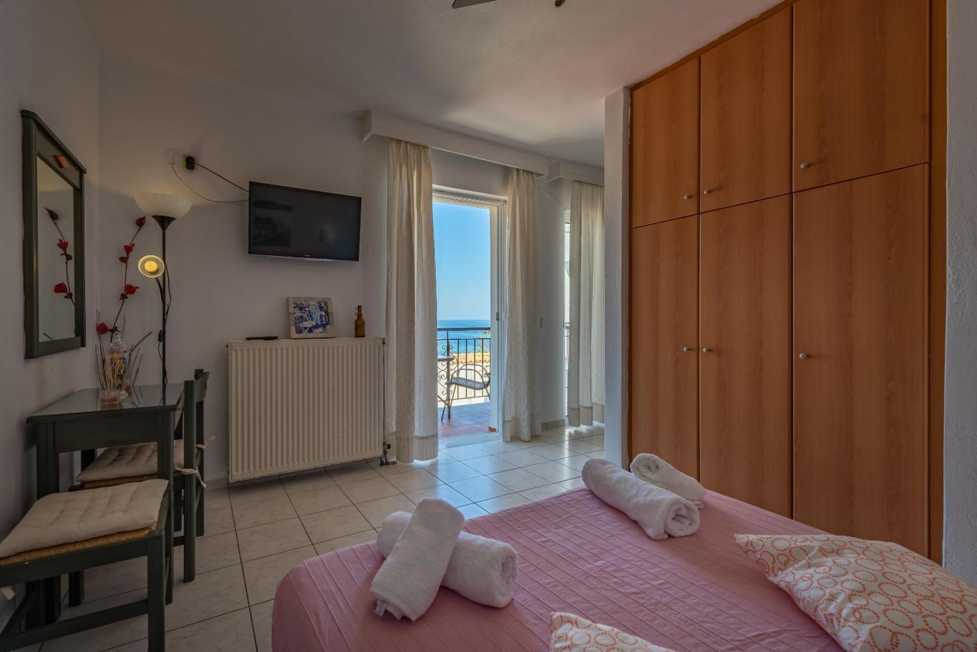 Mandy Seafront Apartments 扎金索斯镇 客房 照片