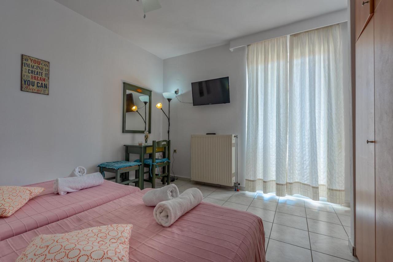 Mandy Seafront Apartments 扎金索斯镇 外观 照片